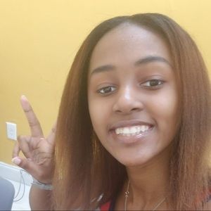 Meet your Posher, Mika